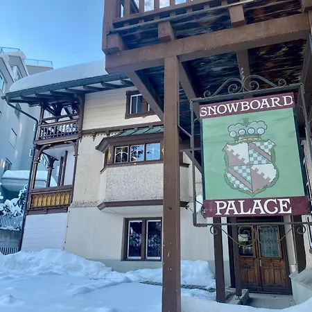Palace Apartamento *